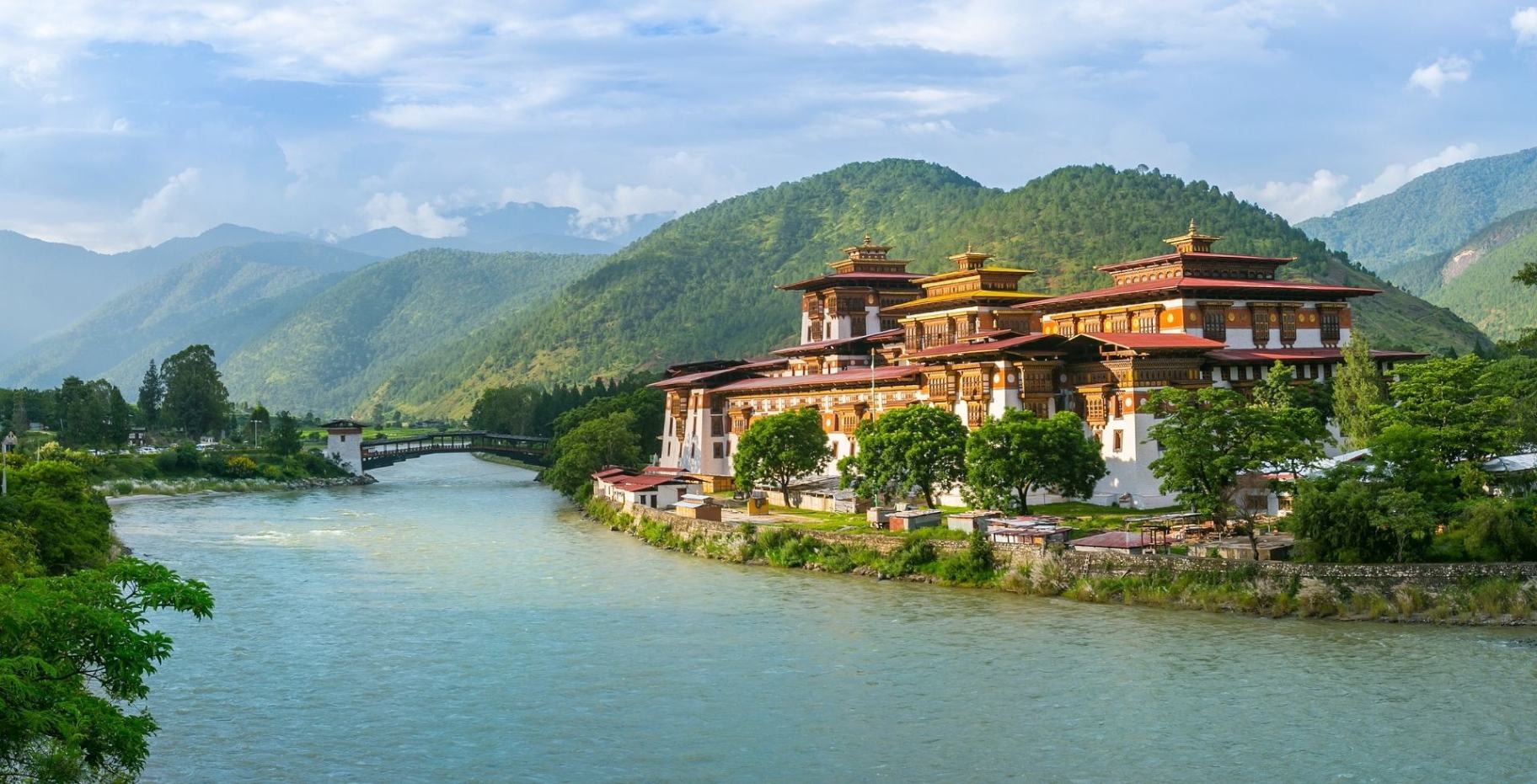 how-many-days-are-required-to-visit-bhutan.jpg