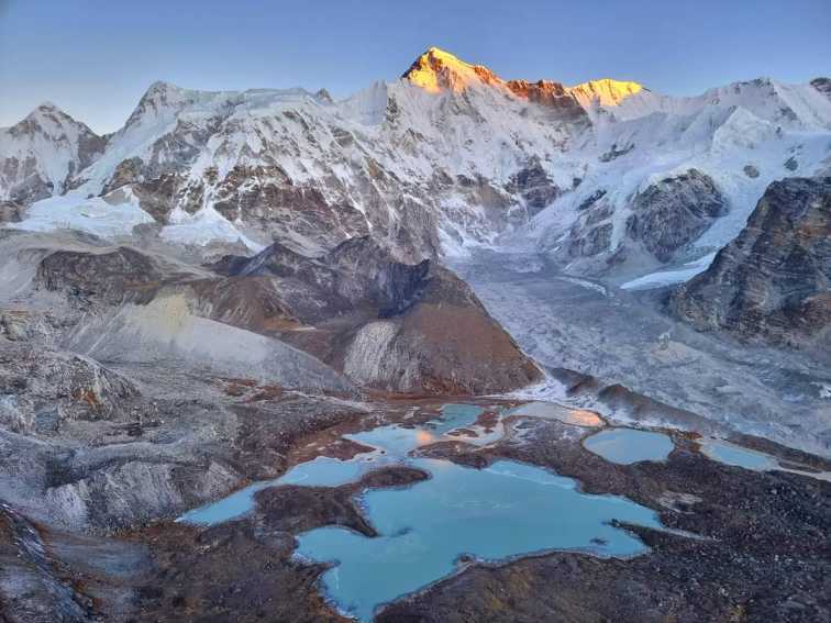 lobuche-peak-climbing.jpg