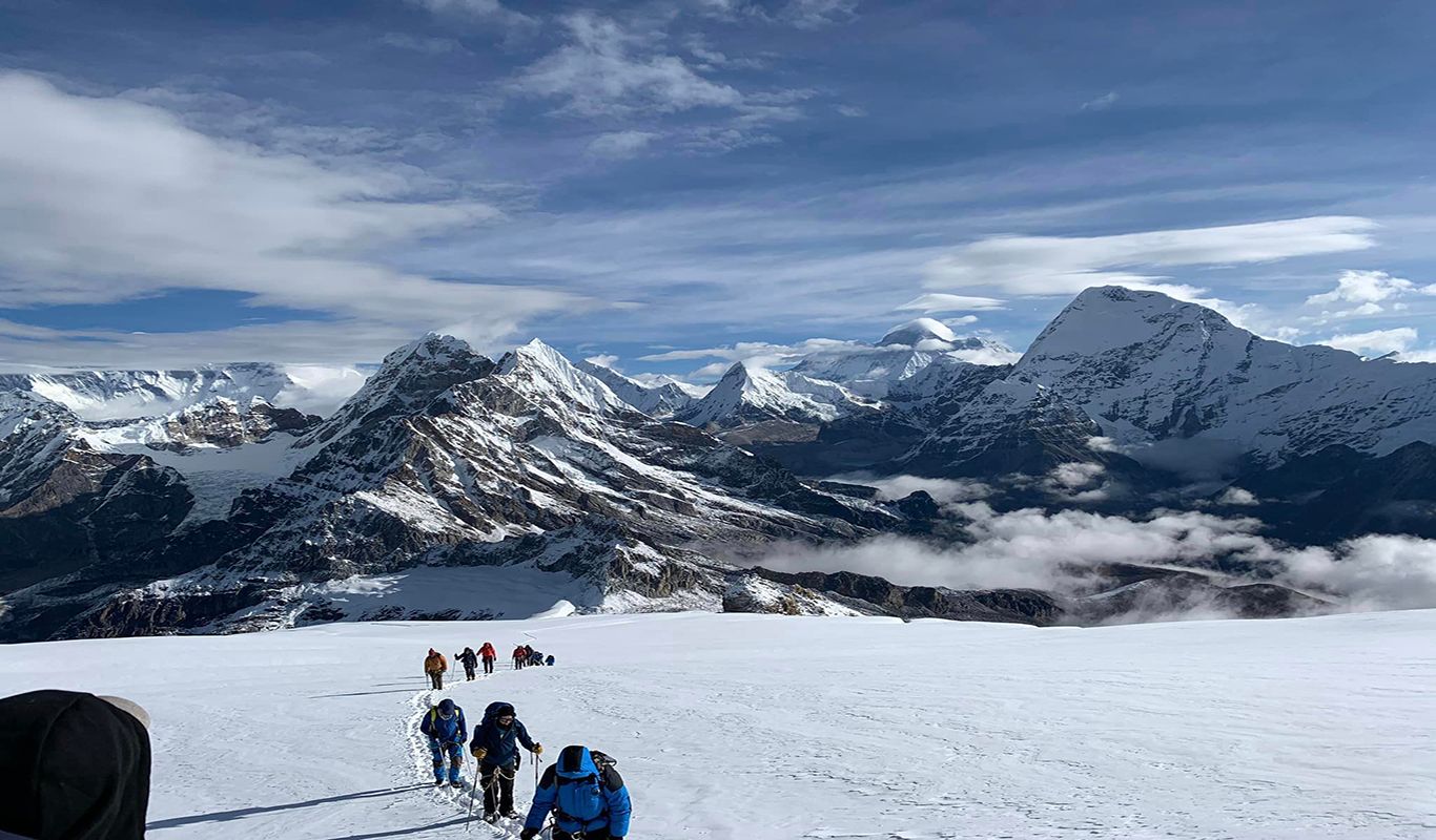 Mera Peak Climbing – Complete Guide