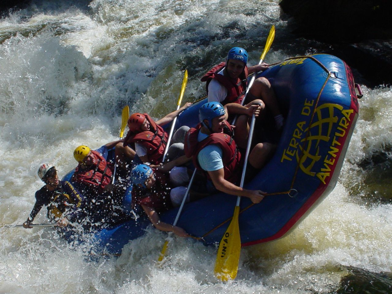 river-rafting-in-nepal-2.jpg