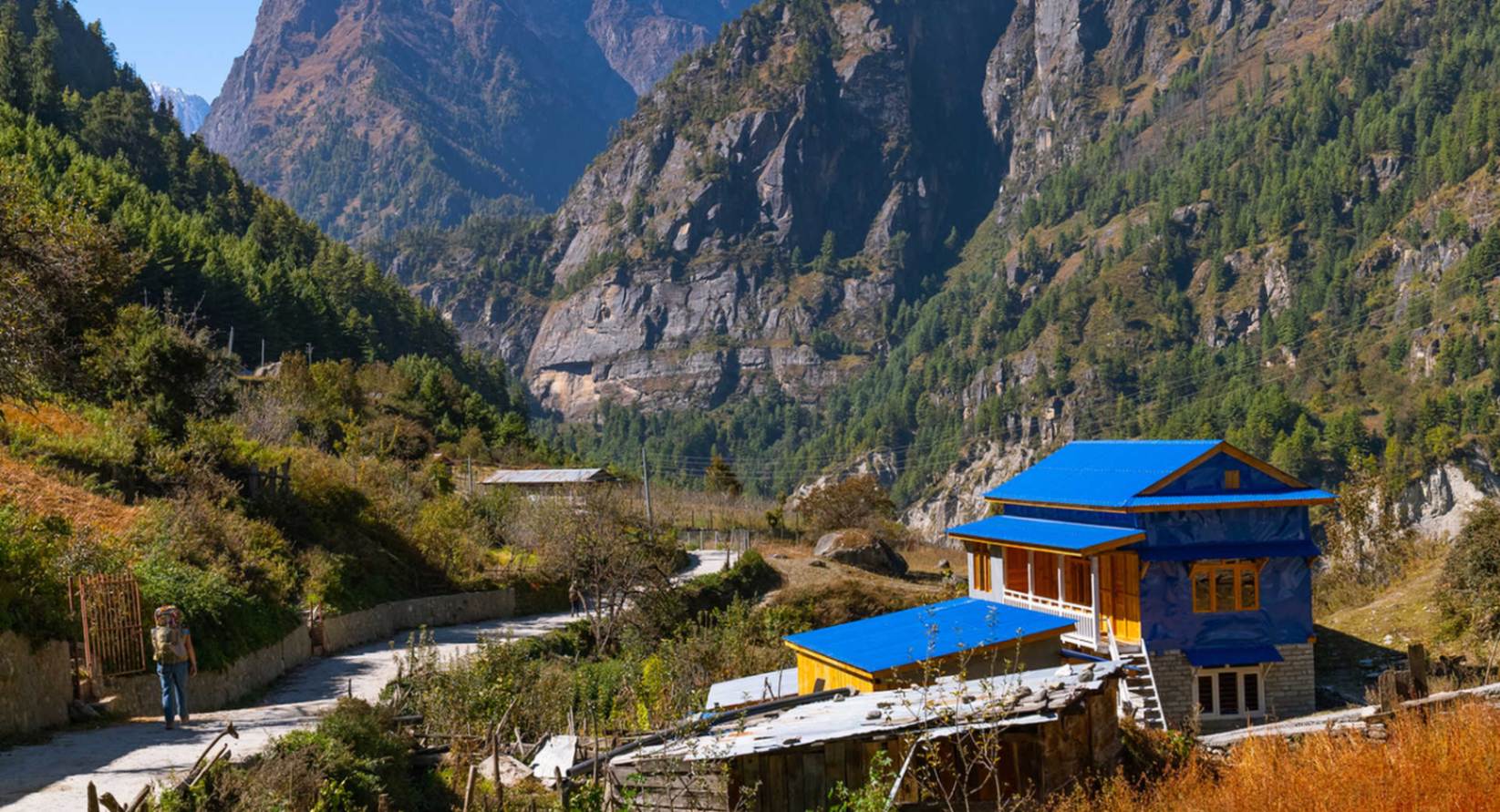 teahouse-in-the-himalayas-istock-2733.jpg