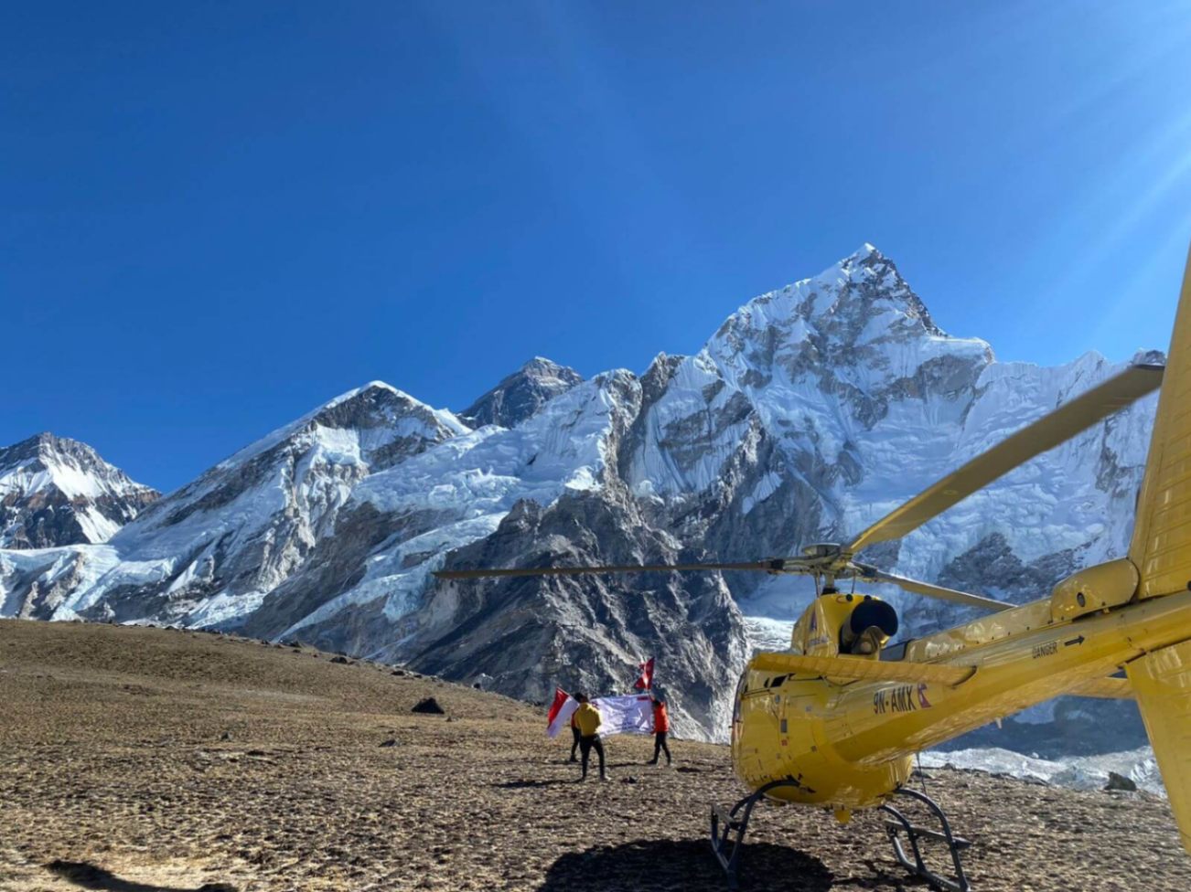 Everest Base Camp Helicopter Tour.